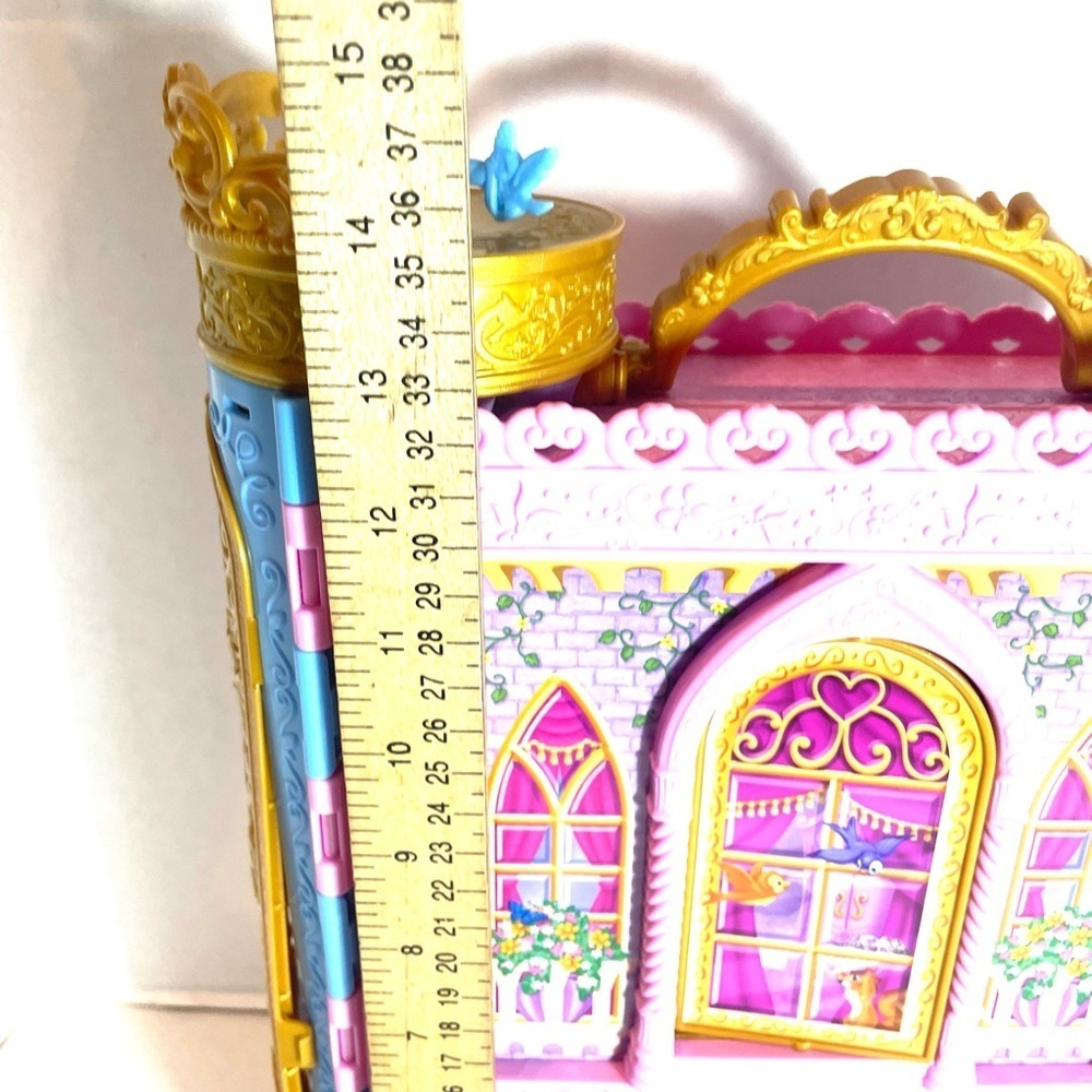 Disney Princess Doll Wardrobe Closet Vanity Playset Castle - Picture 11 of 15
